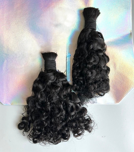 Virgin Human Hair Bundle (Burmese curls)
